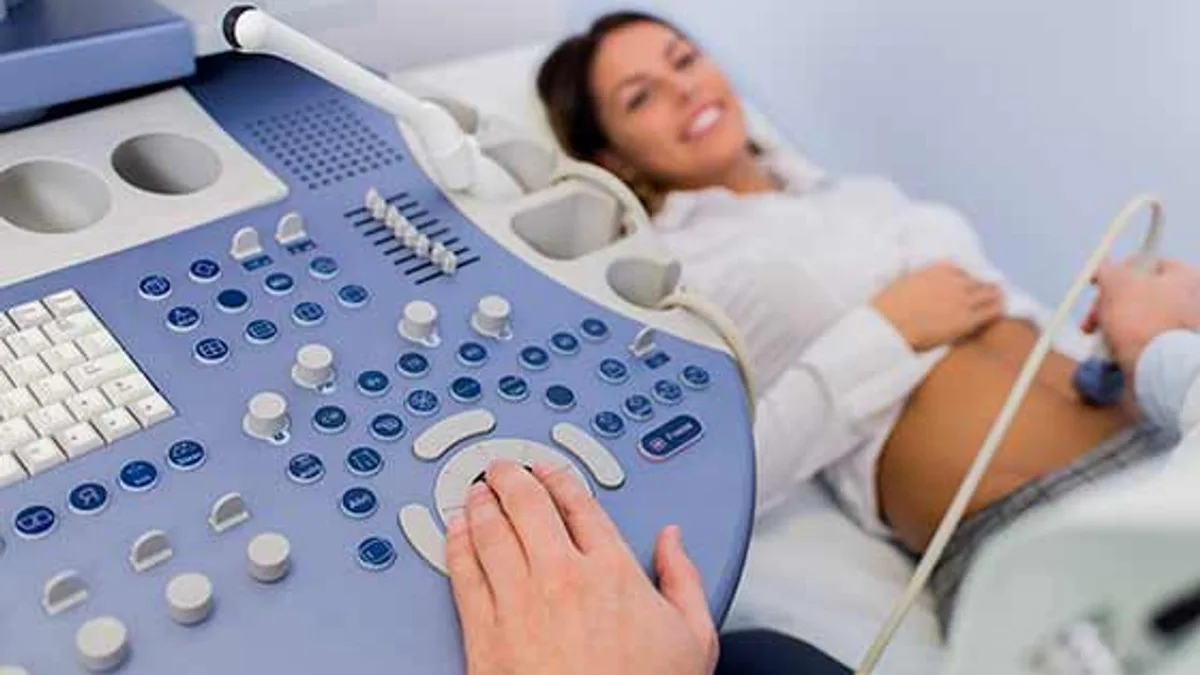 United Radiology blog thumbnail showing pregnancy imaging safety in Melbourne, including ultrasound, MRI, X-ray and CT considerations.